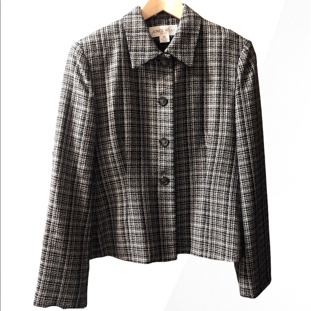 Jones Wear